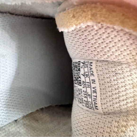 adidas Busenitz mens size 7 1/2   Sneakers - Picture 5 of 10